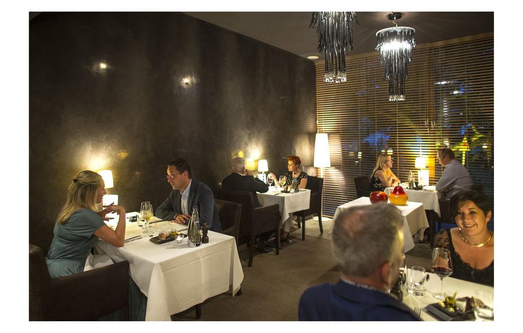 Hotel Restaurant Vous Le Vous Hasselt Luaran gambar